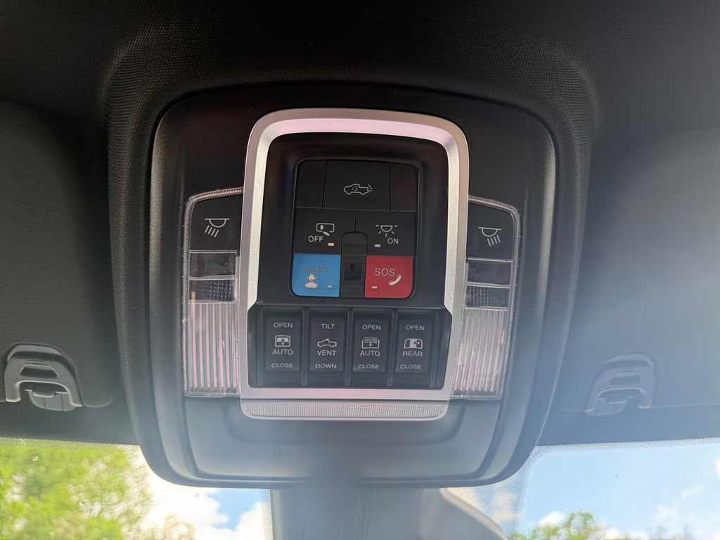 2026 Diamond Black Crystal Pearlcoat Ram 1500 RHO 4X4 Truck