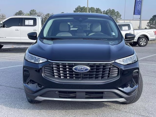 2025 Agate Black Metallic Ford Escape Active FWD SUV