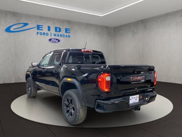 2025 Onyx Black GMC Canyon Elevation 4X4 Truck