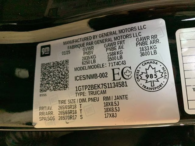 2025 Onyx Black GMC Canyon Elevation 4X4 Truck