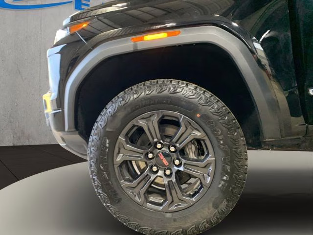 2025 Onyx Black GMC Canyon Elevation 4X4 Truck