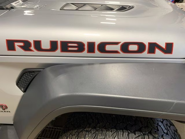 2024 Silver Zynith Clearcoat Jeep Wrangler Rubicon 4X4 SUV