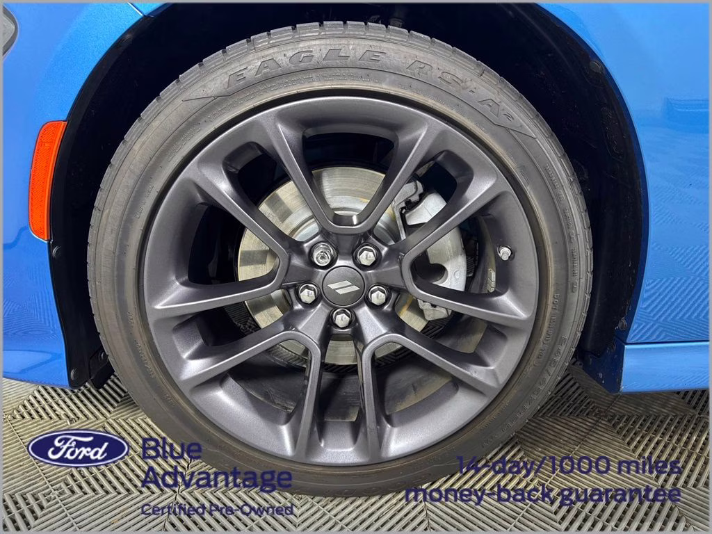 2023 B5 Blue Pearlcoat Dodge Charger R/T RWD Sedan
