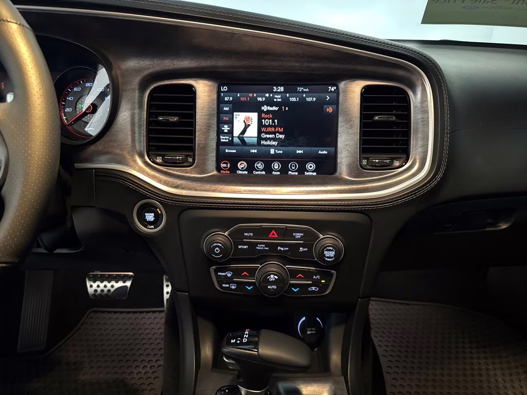 2023 B5 Blue Pearlcoat Dodge Charger R/T RWD Sedan