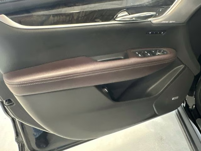 2023 Stellar Black Metallic Cadillac XT6 Premium Luxury AWD SUV