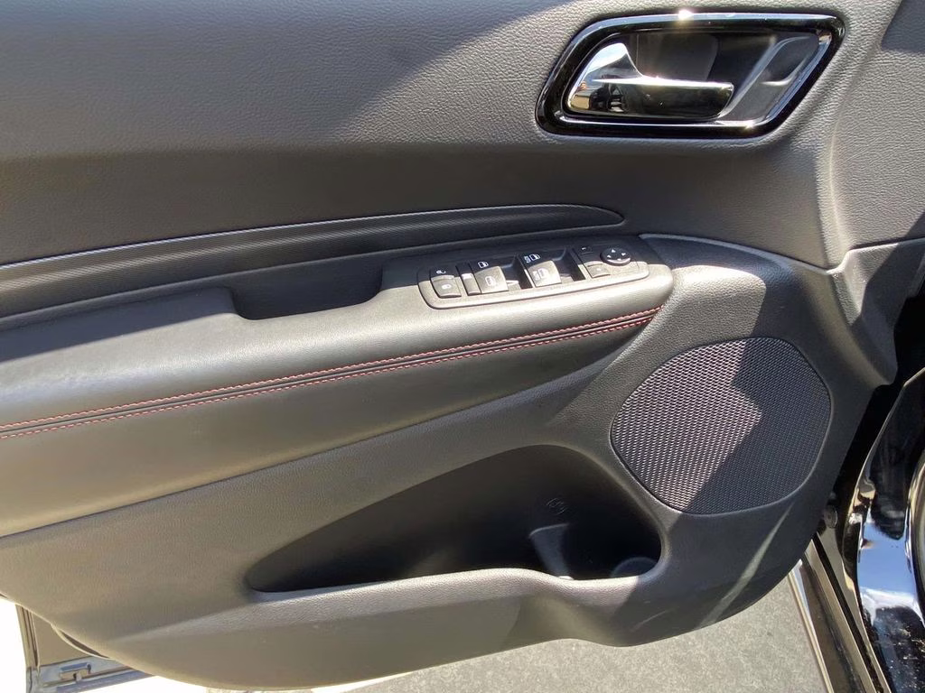 2026 DB Black Crystal Clearcoat Dodge Durango GT RWD SUV