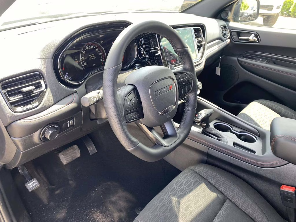 2026 DB Black Crystal Clearcoat Dodge Durango GT RWD SUV