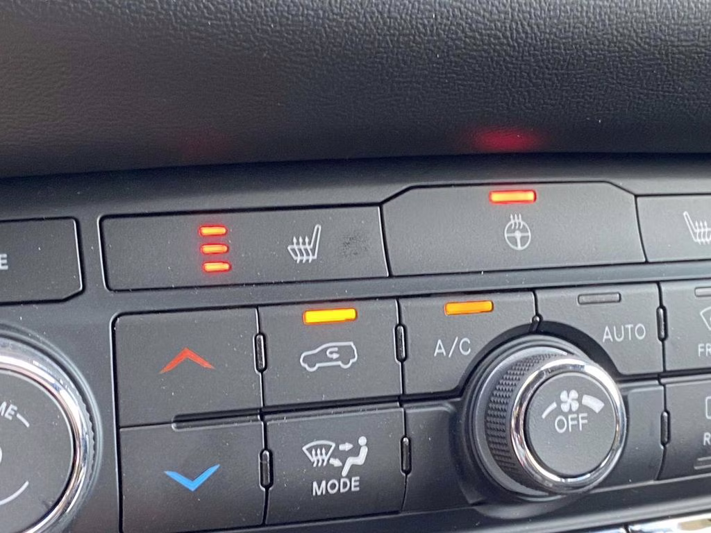 2026 DB Black Crystal Clearcoat Dodge Durango GT RWD SUV