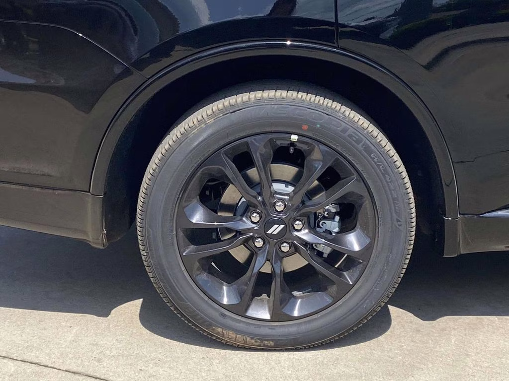 2026 DB Black Crystal Clearcoat Dodge Durango GT RWD SUV