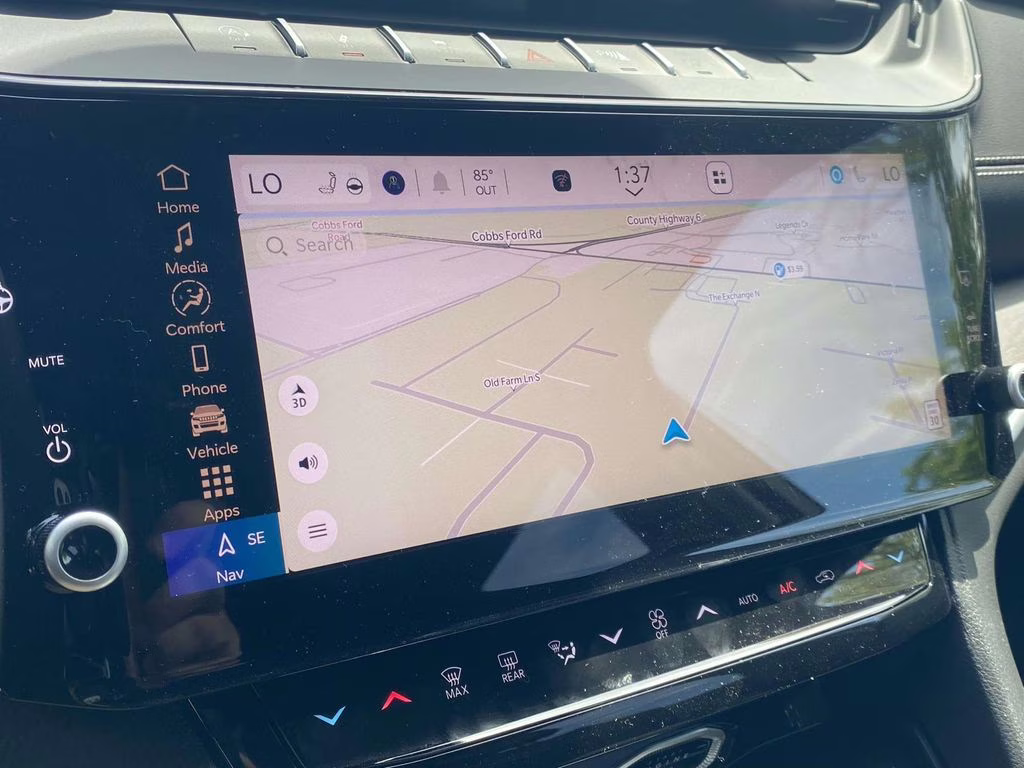 2026 Bright White Clearcoat Jeep Grand Cherokee L Laredo Altitude RWD SUV