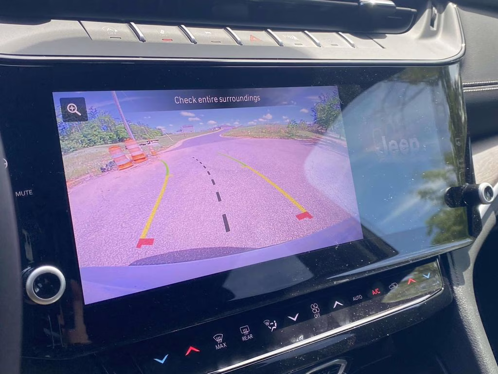 2026 Bright White Clearcoat Jeep Grand Cherokee L Laredo Altitude RWD SUV