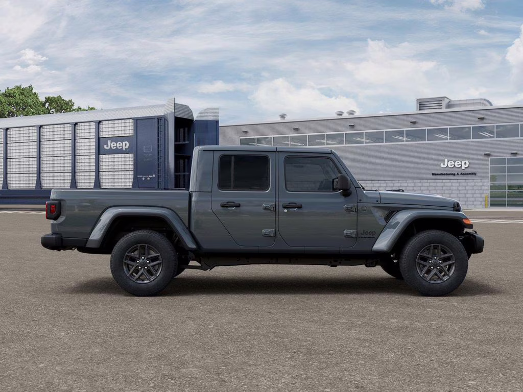 2026 Anvil Clearcoat Jeep Gladiator Sport S 4X4 Truck
