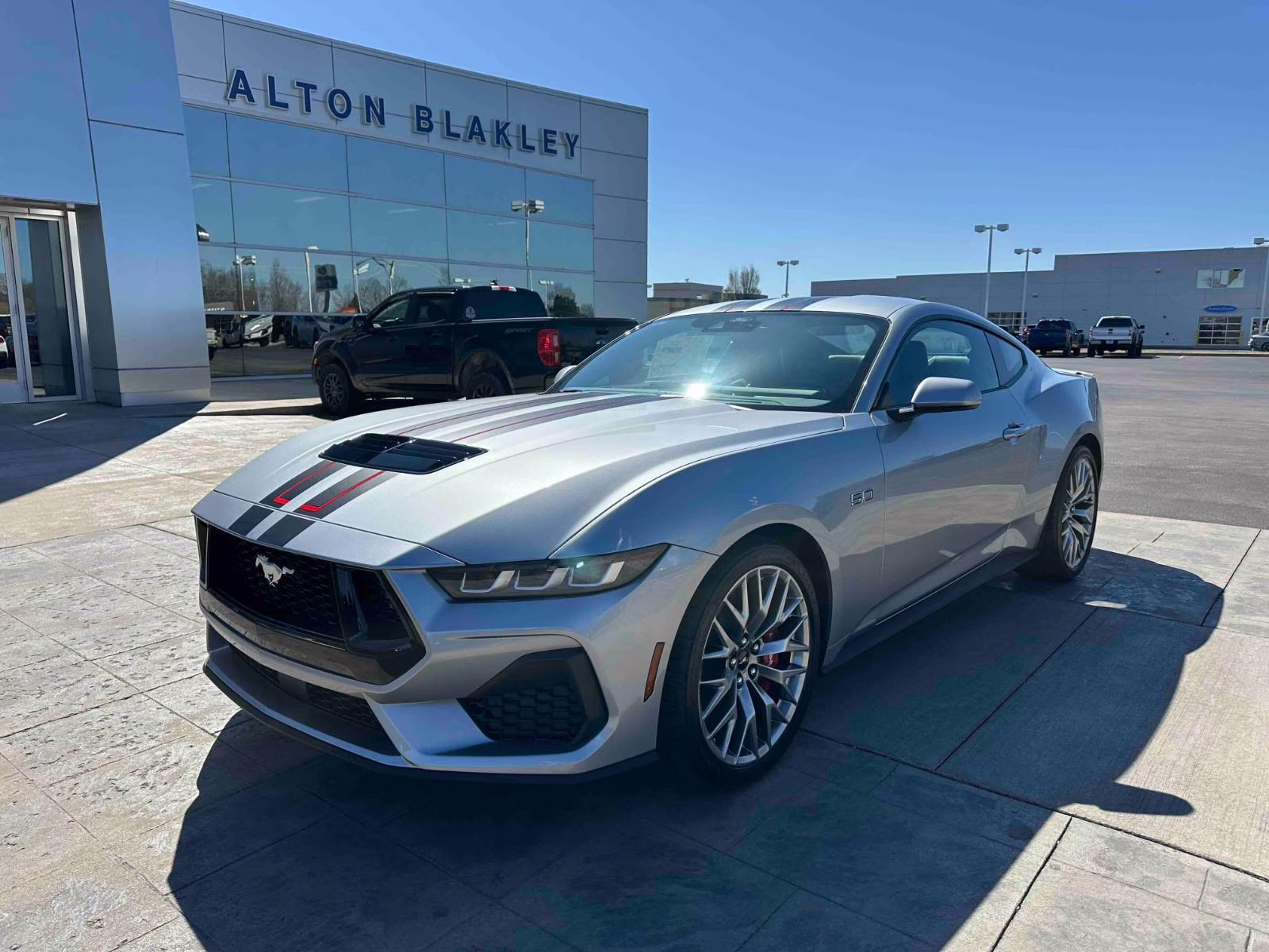 2025 ICONIC SILVER METALLIC Ford Mustang GT Premium RWD Fastback