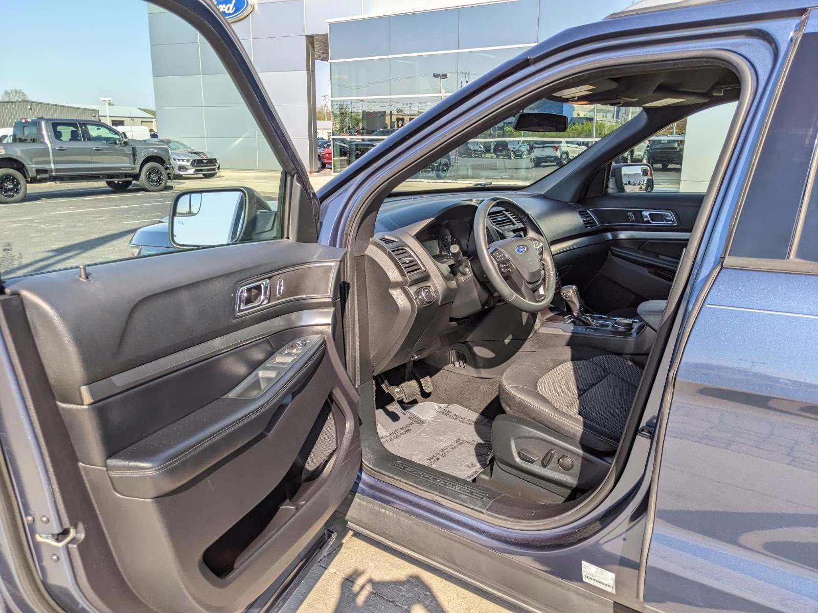 2019 Blue Ford Explorer XLT 4X4 SUV