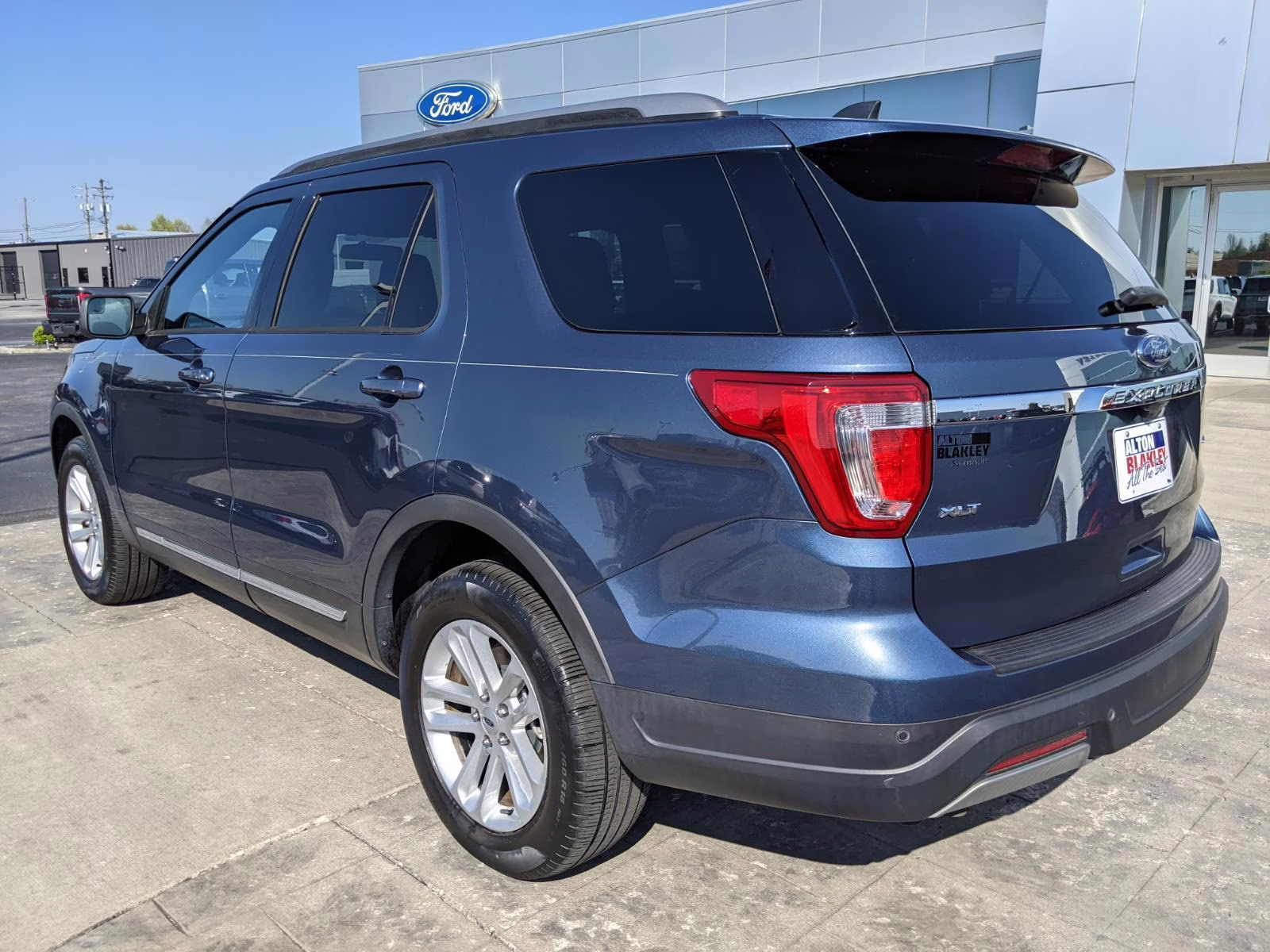 2019 Blue Ford Explorer XLT 4X4 SUV