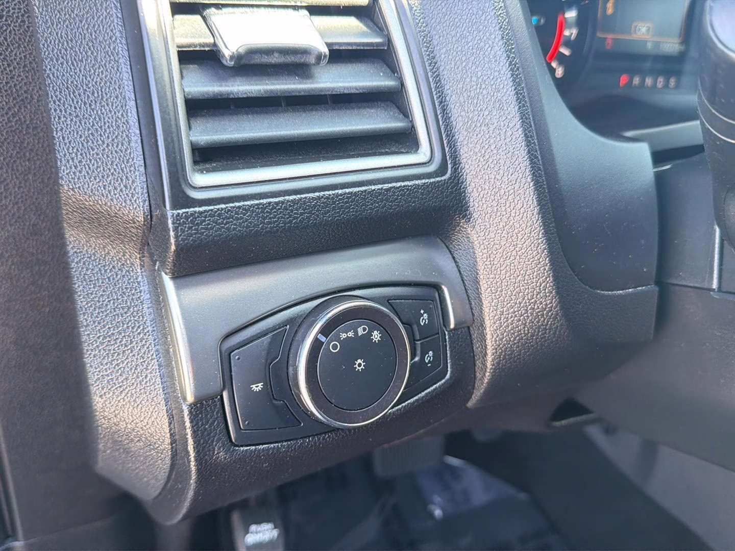 2018 Shadow Black Ford Explorer XLT 4X4 SUV