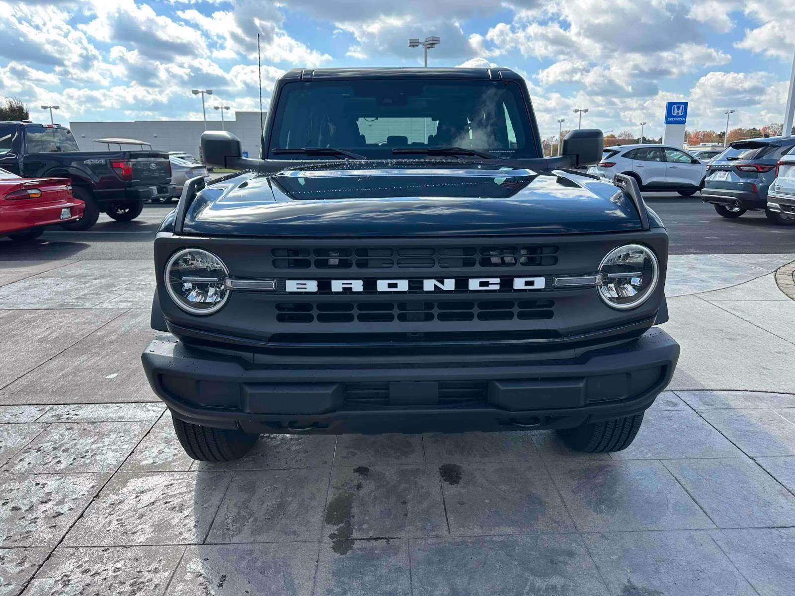 2025 Shadow Black Ford Bronco Base 4X4 SUV