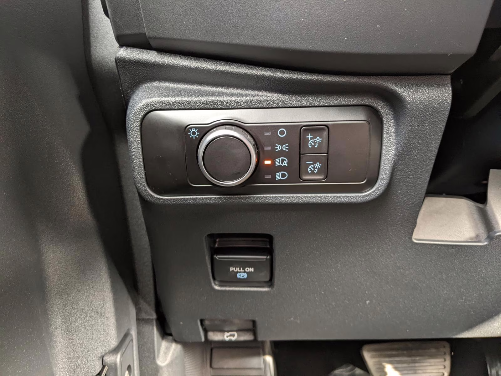 2025 Carbonized Gray Metallic Ford Bronco Base 4X4 SUV