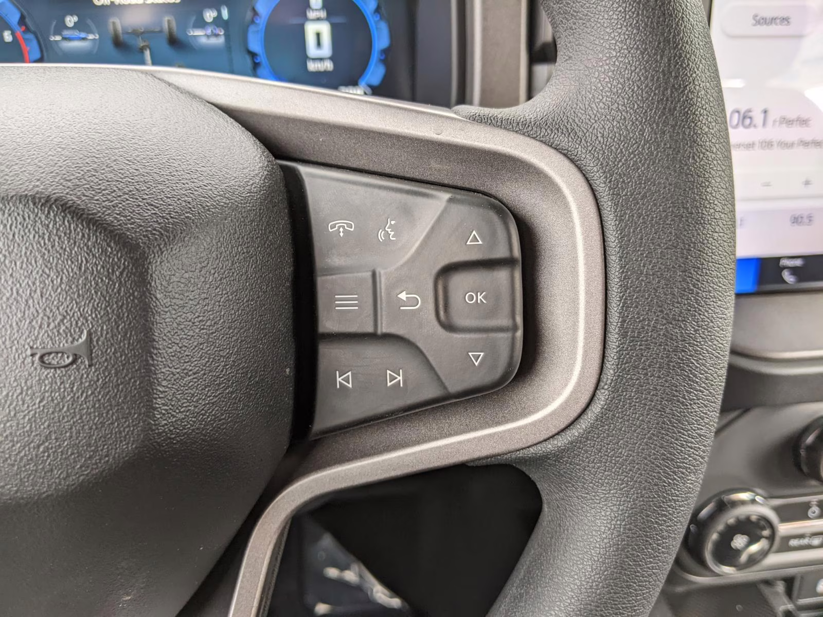 2025 Carbonized Gray Metallic Ford Bronco Base 4X4 SUV