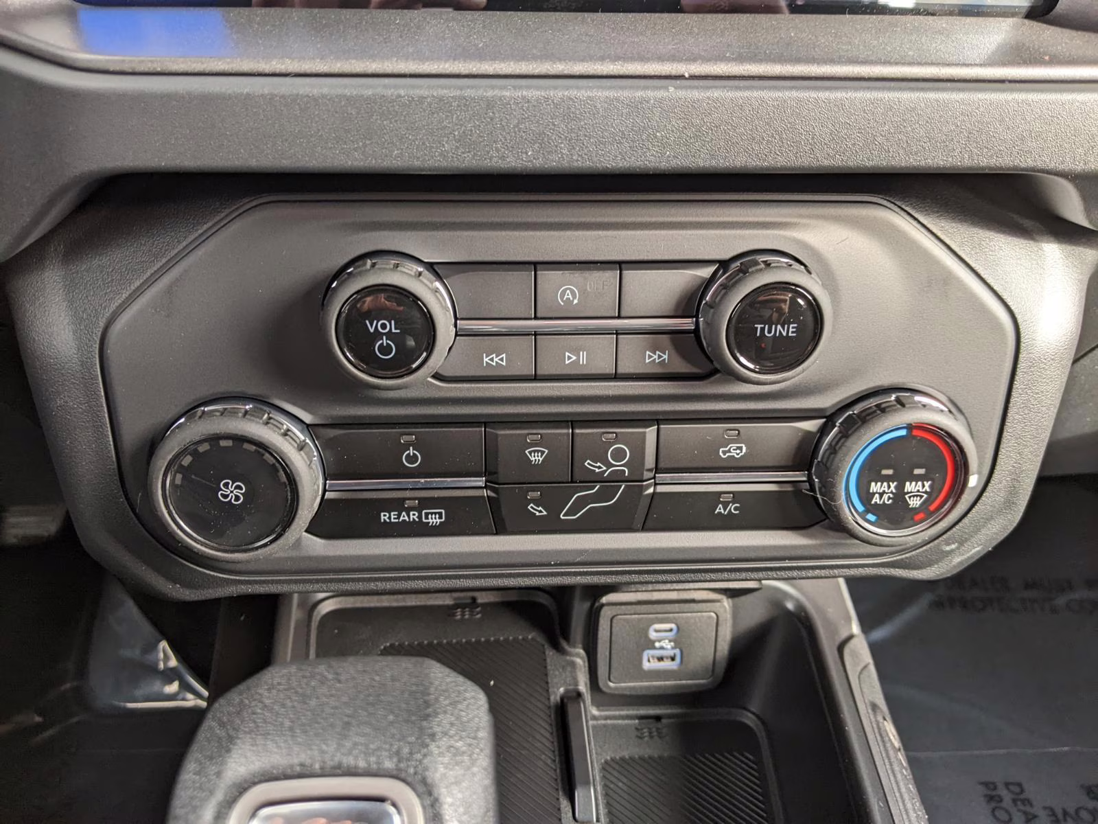 2025 Carbonized Gray Metallic Ford Bronco Base 4X4 SUV