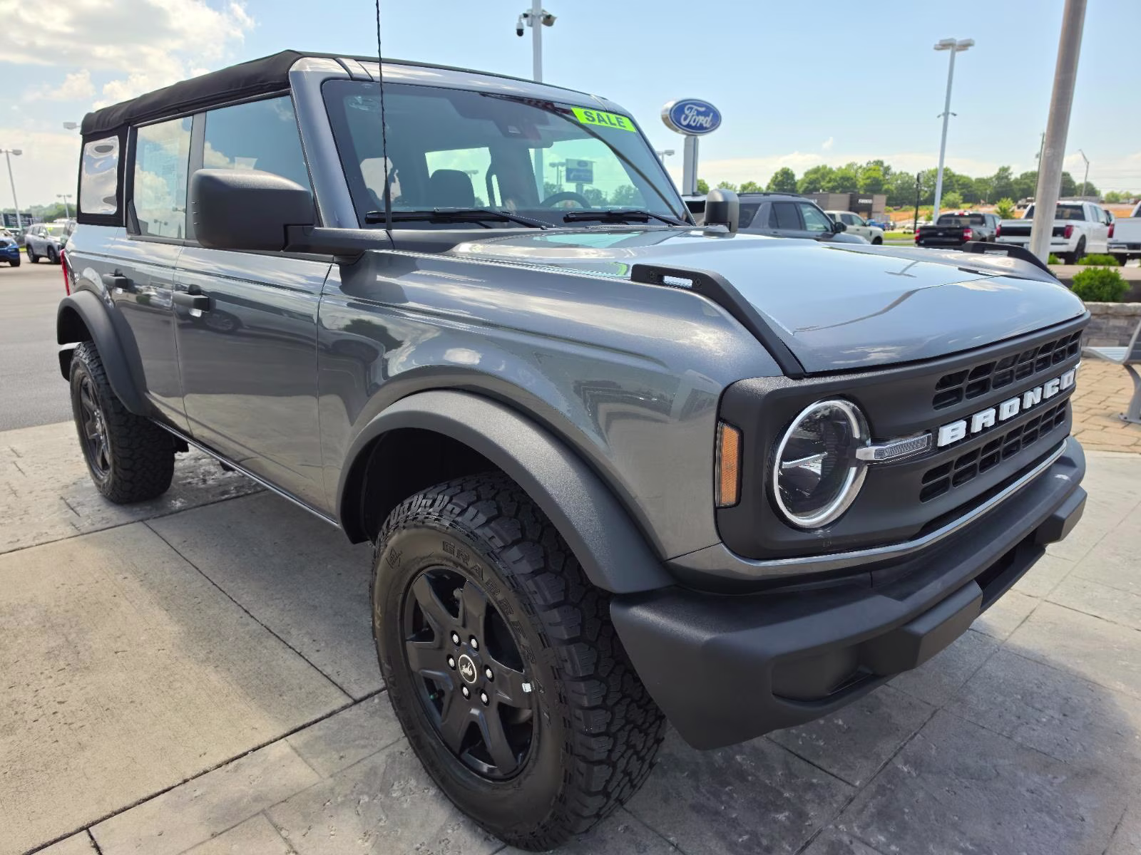 2025 Carbonized Gray Metallic Ford Bronco Base 4X4 SUV