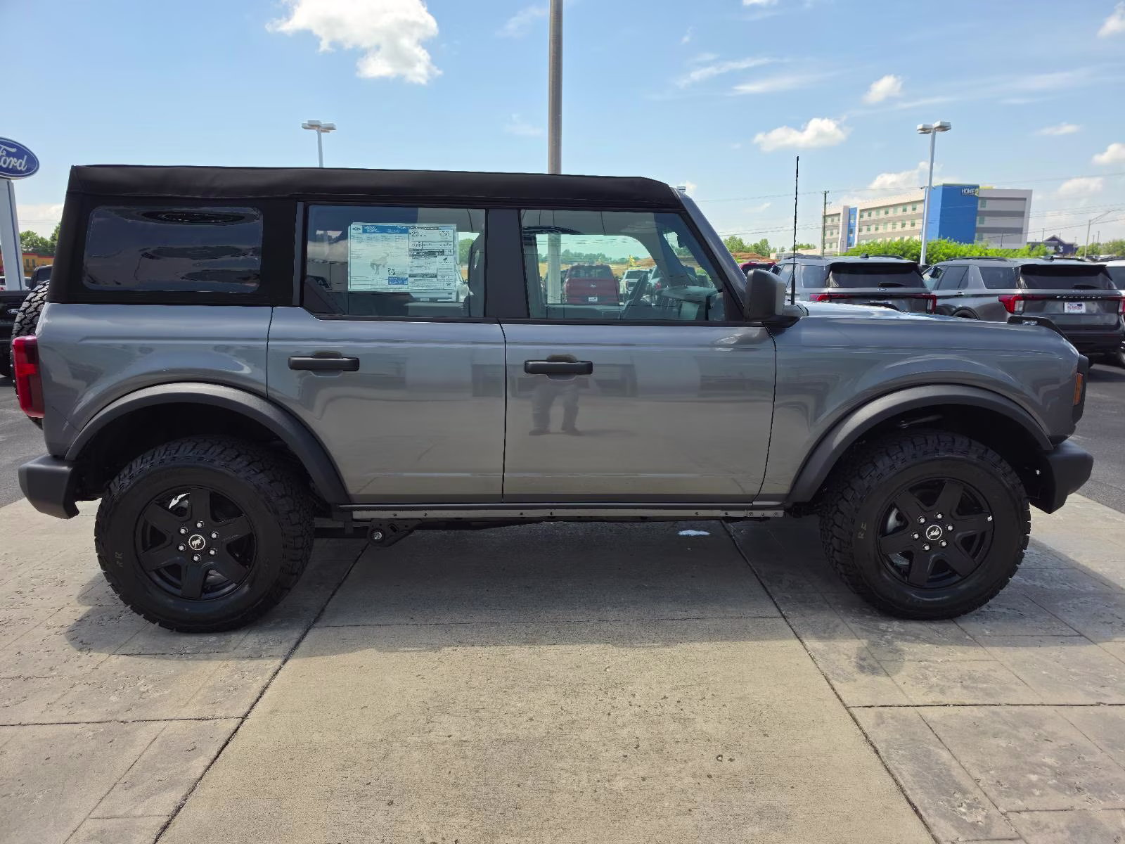 2025 Carbonized Gray Metallic Ford Bronco Base 4X4 SUV