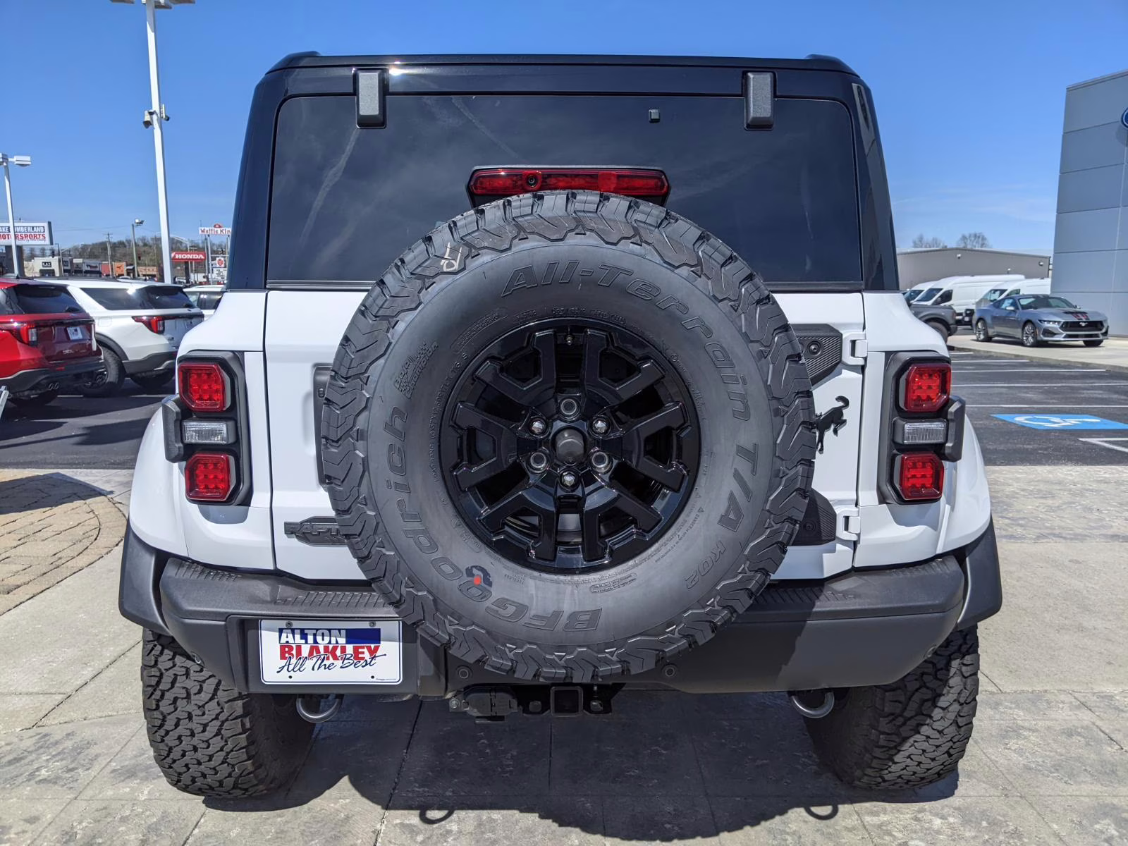 2026 Oxford White Ford Bronco Raptor 4X4 SUV