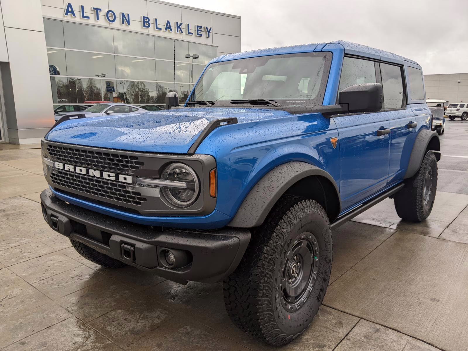 2025 Velocity Blue Ford Bronco Badlands 4X4 SUV