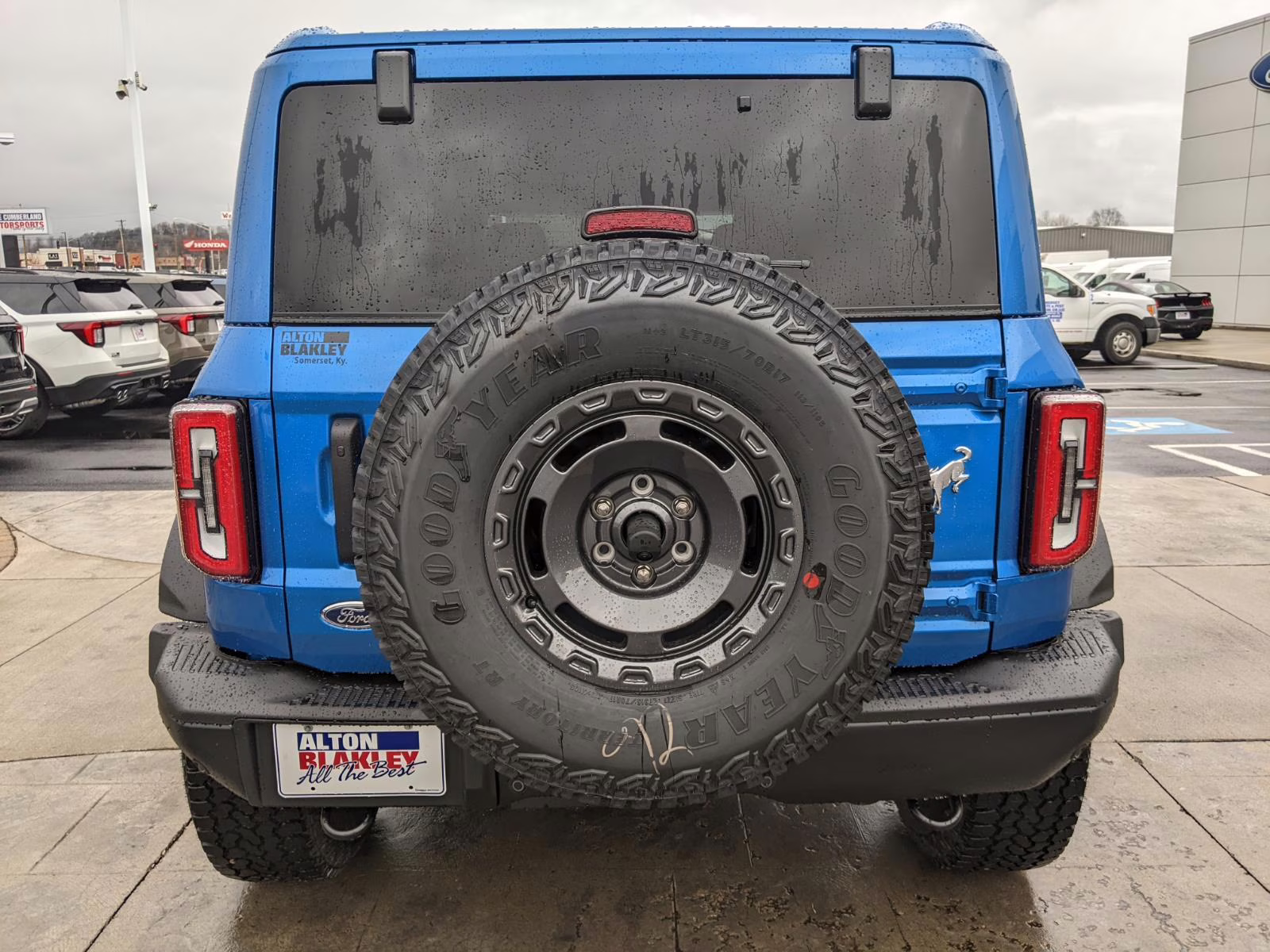 2025 Velocity Blue Ford Bronco Badlands 4X4 SUV