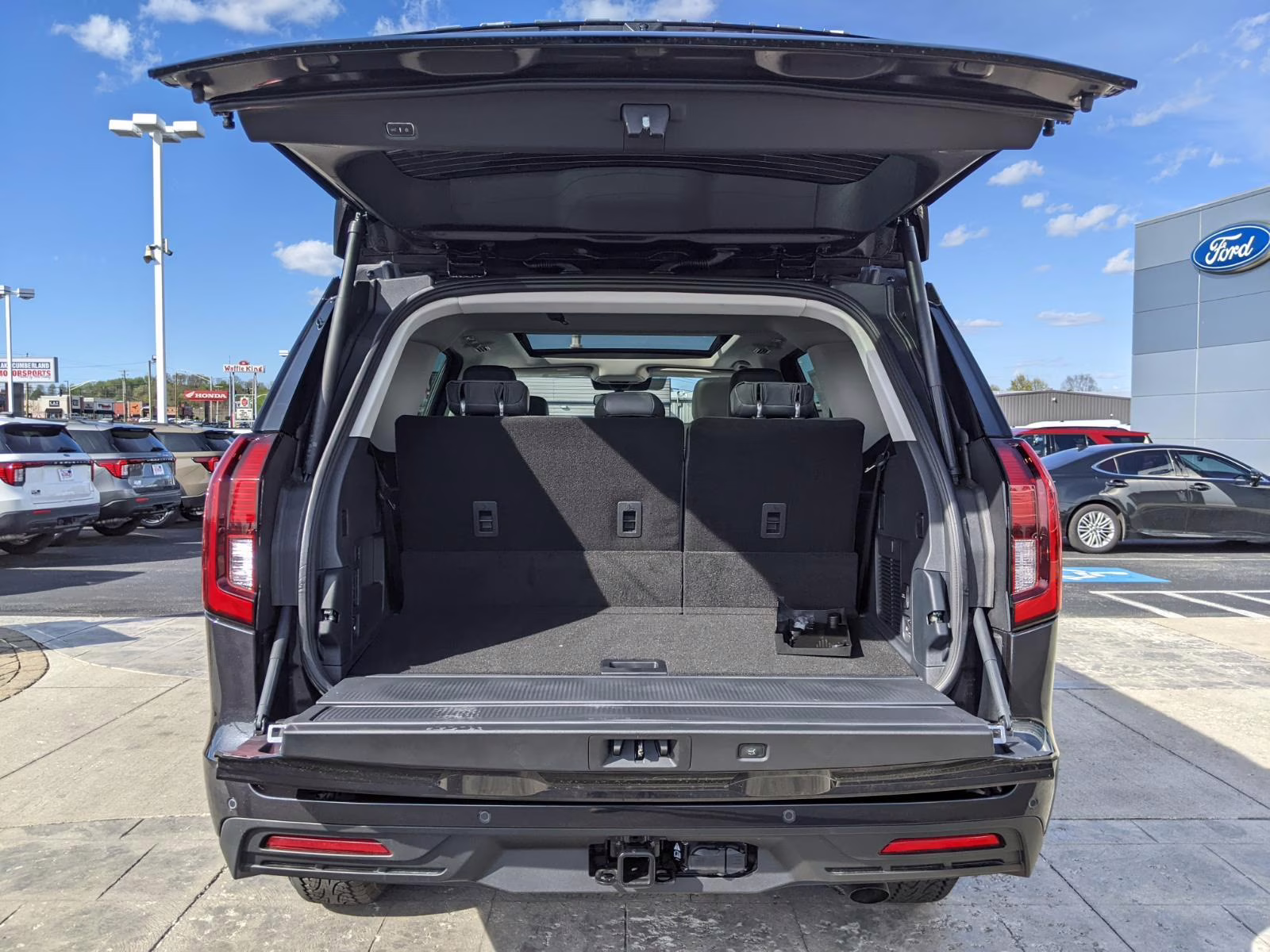 2026 Dark Matter Gray Metallic Ford Expedition Active 4X4 SUV