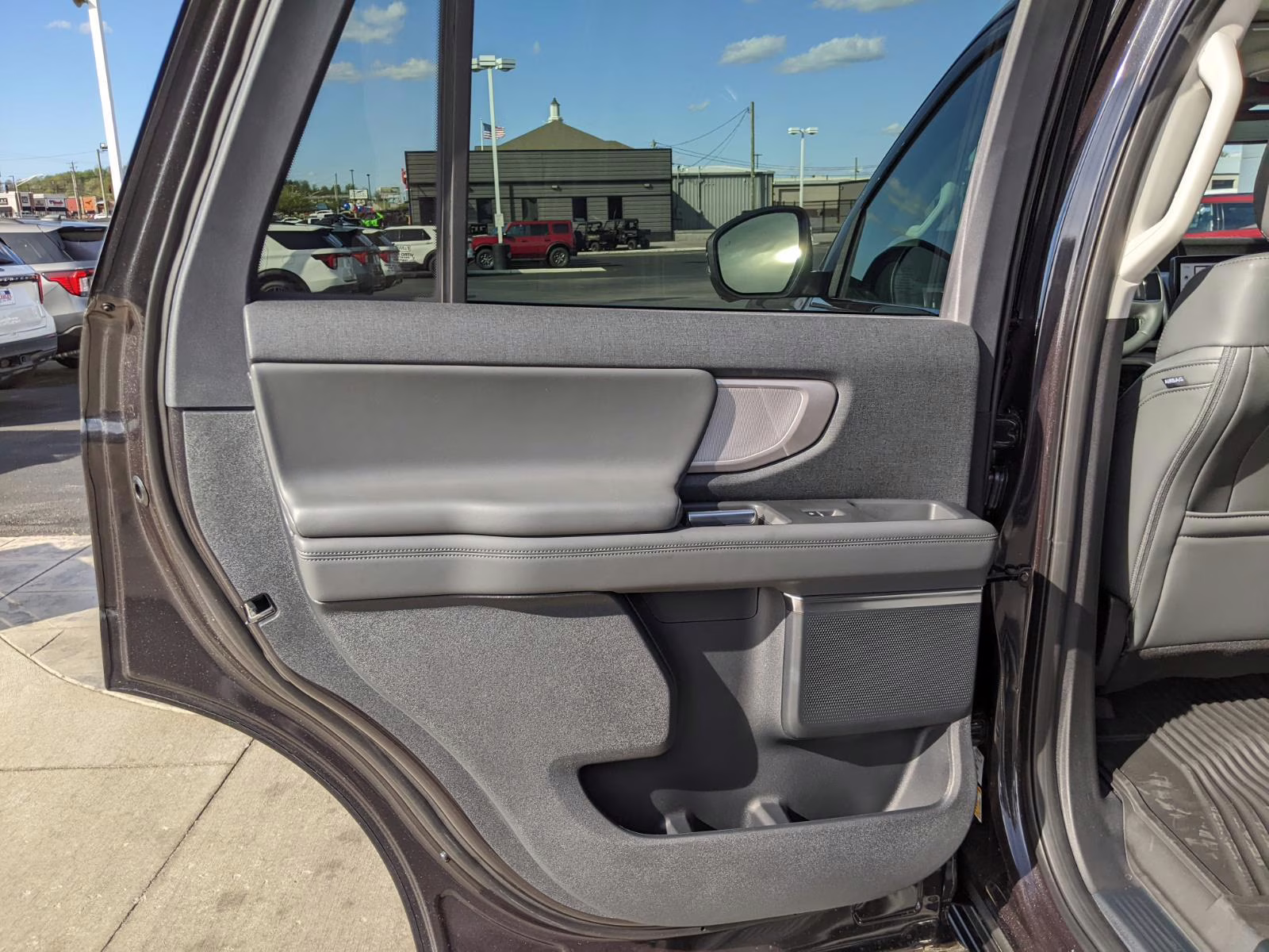 2026 Dark Matter Gray Metallic Ford Expedition Active 4X4 SUV