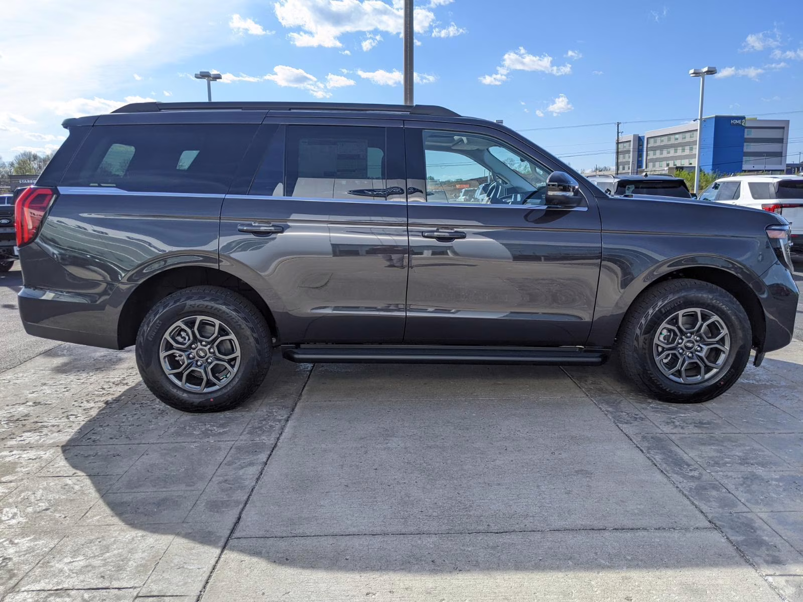 2026 Dark Matter Gray Metallic Ford Expedition Active 4X4 SUV