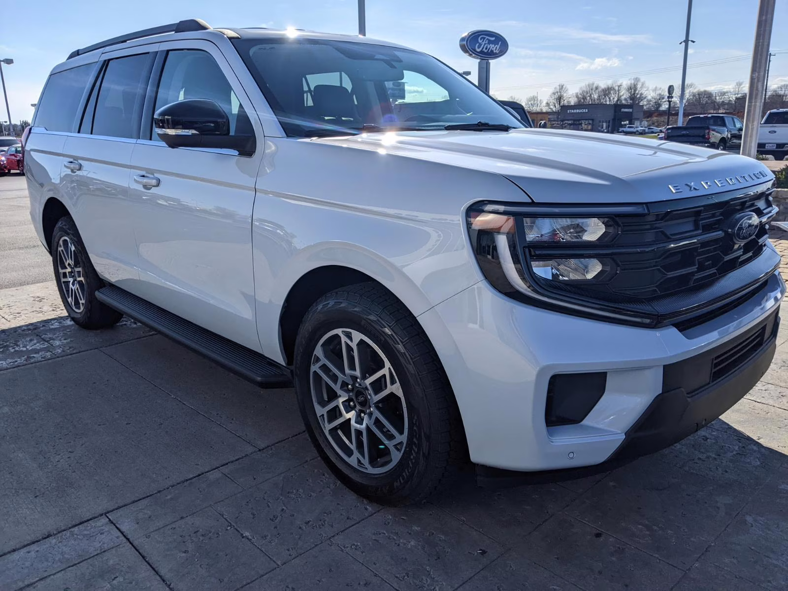 2026 Space Silver Ford Expedition Active 4X4 SUV