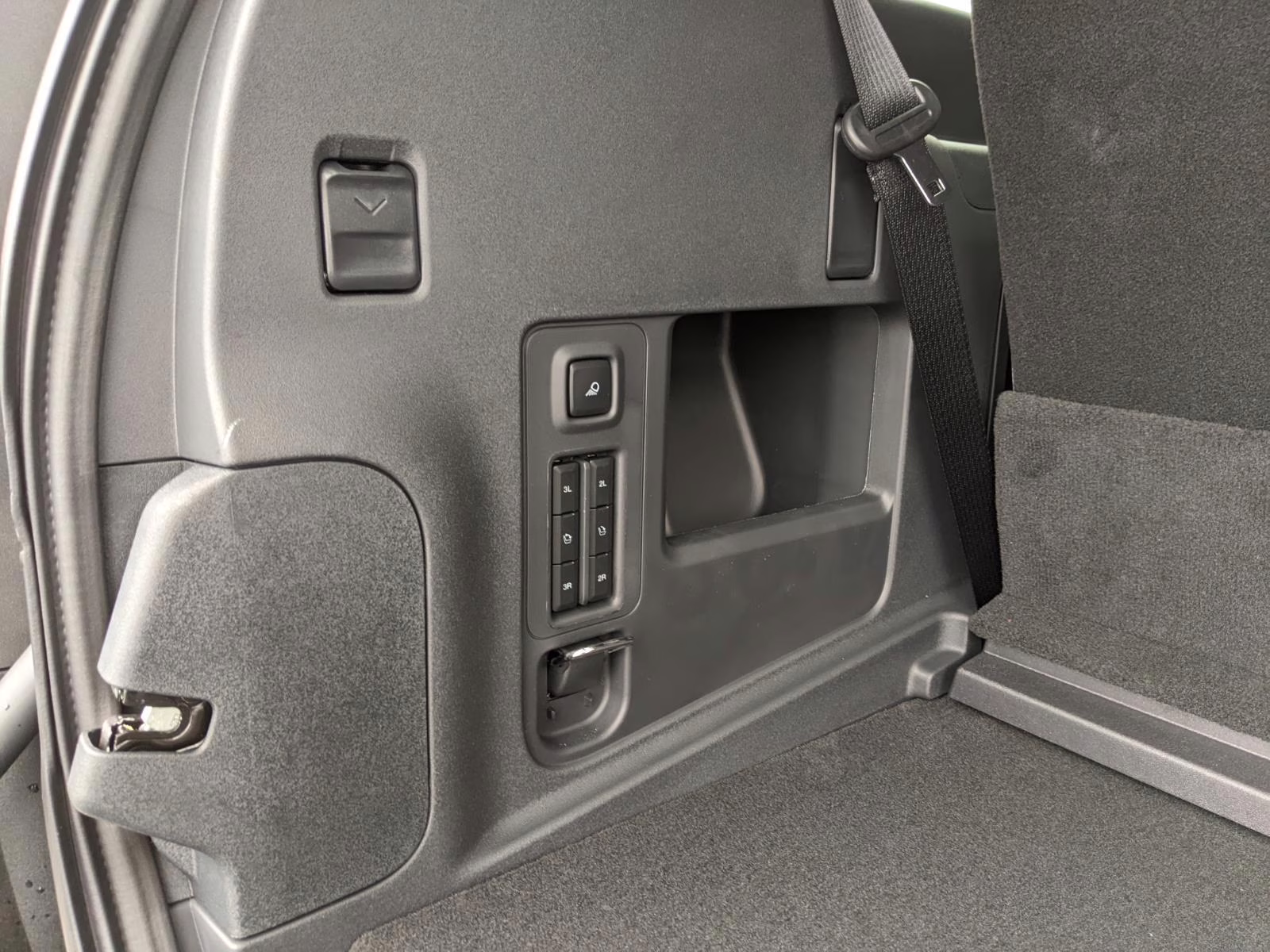 2026 Agate Black Ford Expedition Active 4X4 SUV