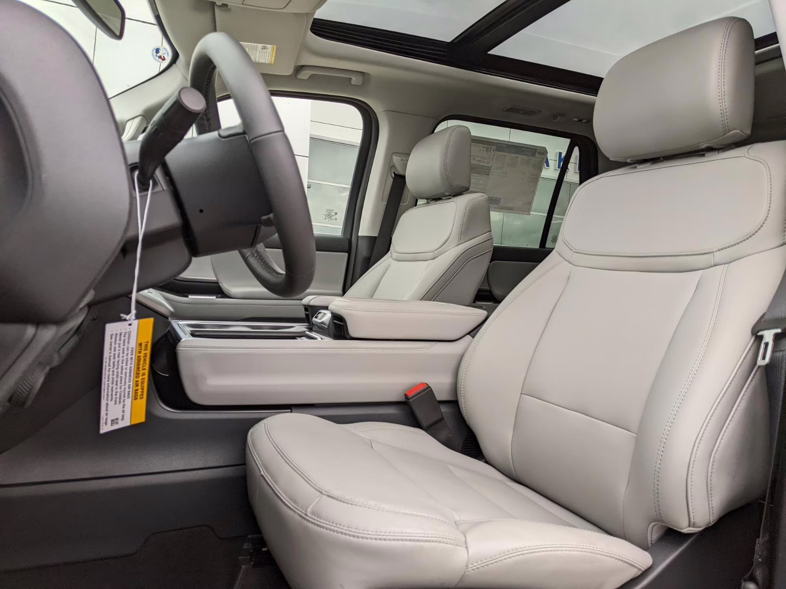 2026 Agate Black Ford Expedition Active 4X4 SUV
