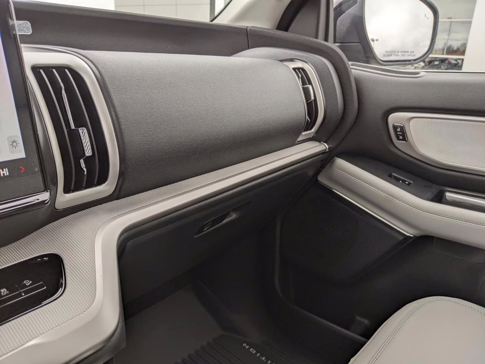 2026 Agate Black Ford Expedition Active 4X4 SUV