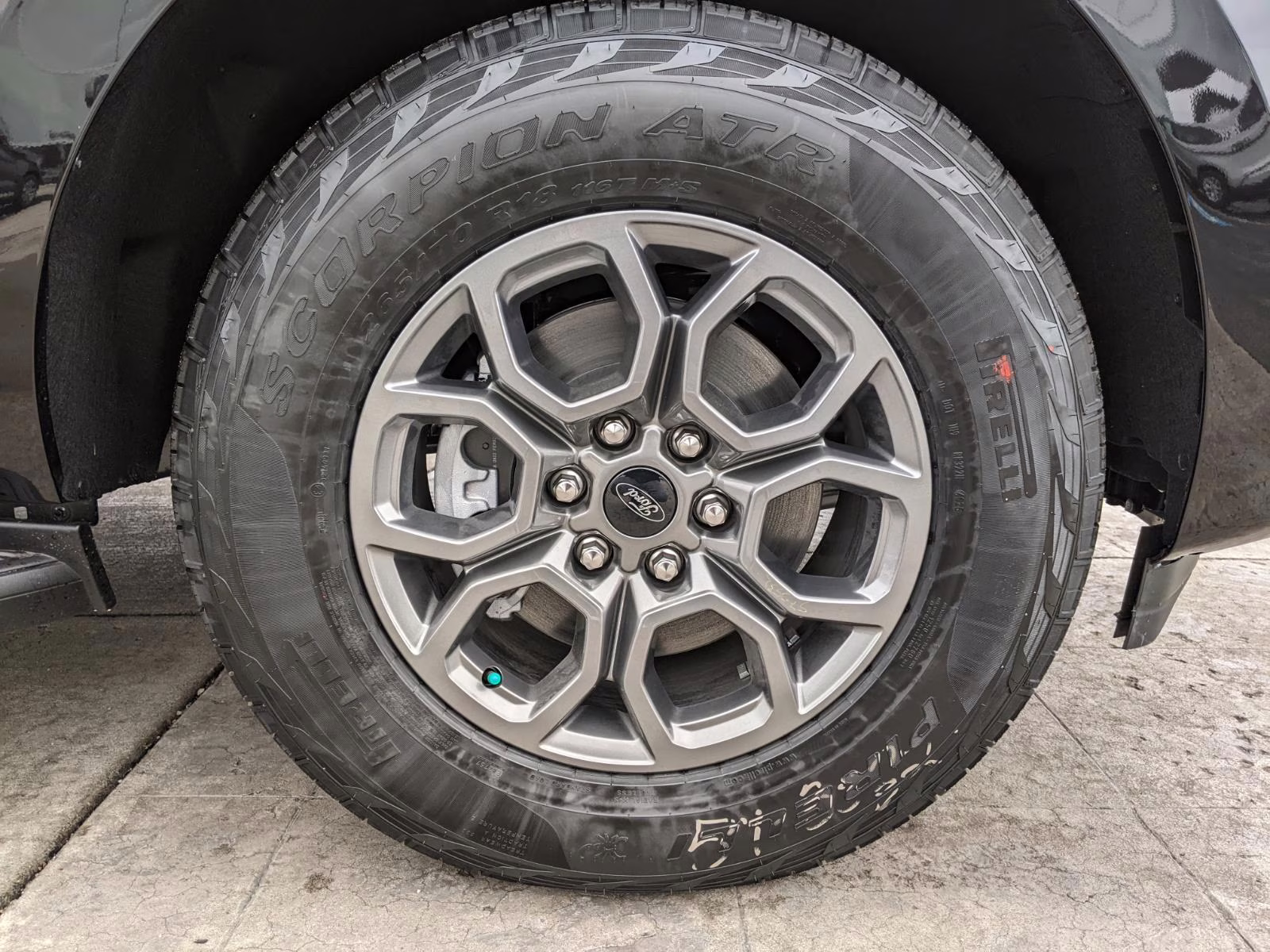 2026 Agate Black Ford Expedition Active 4X4 SUV