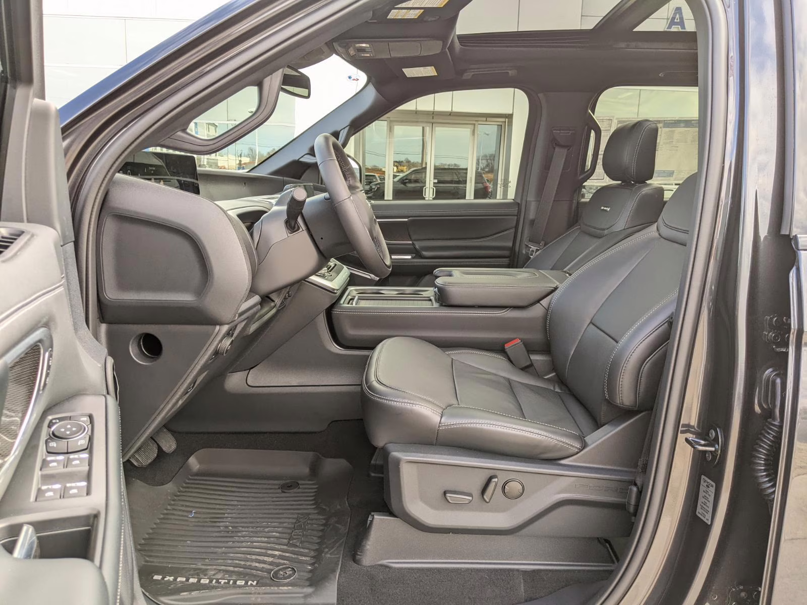 2025 Dark Matter Gray Ford Expedition Platinum 4X4 SUV