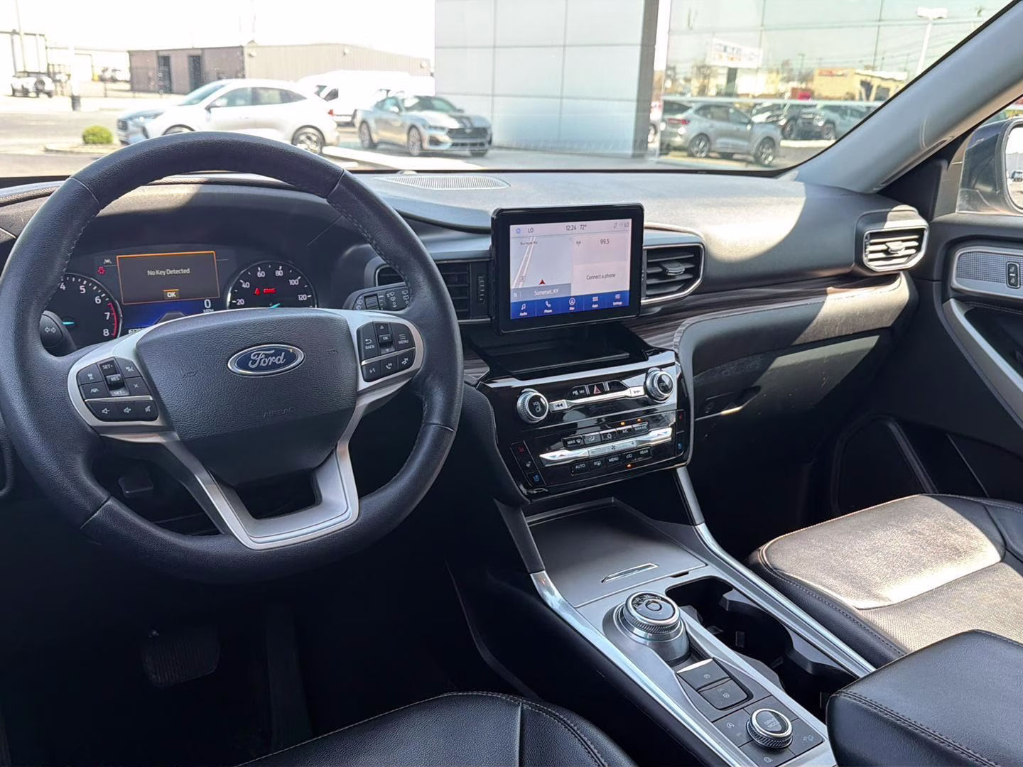 2023 Iconic Silver Ford Explorer Limited 4X4 SUV