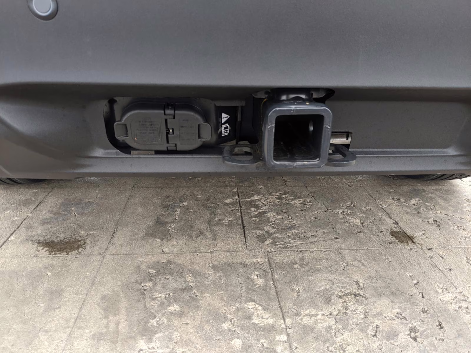 2026 Carbonized Gray Ford Explorer Active RWD SUV