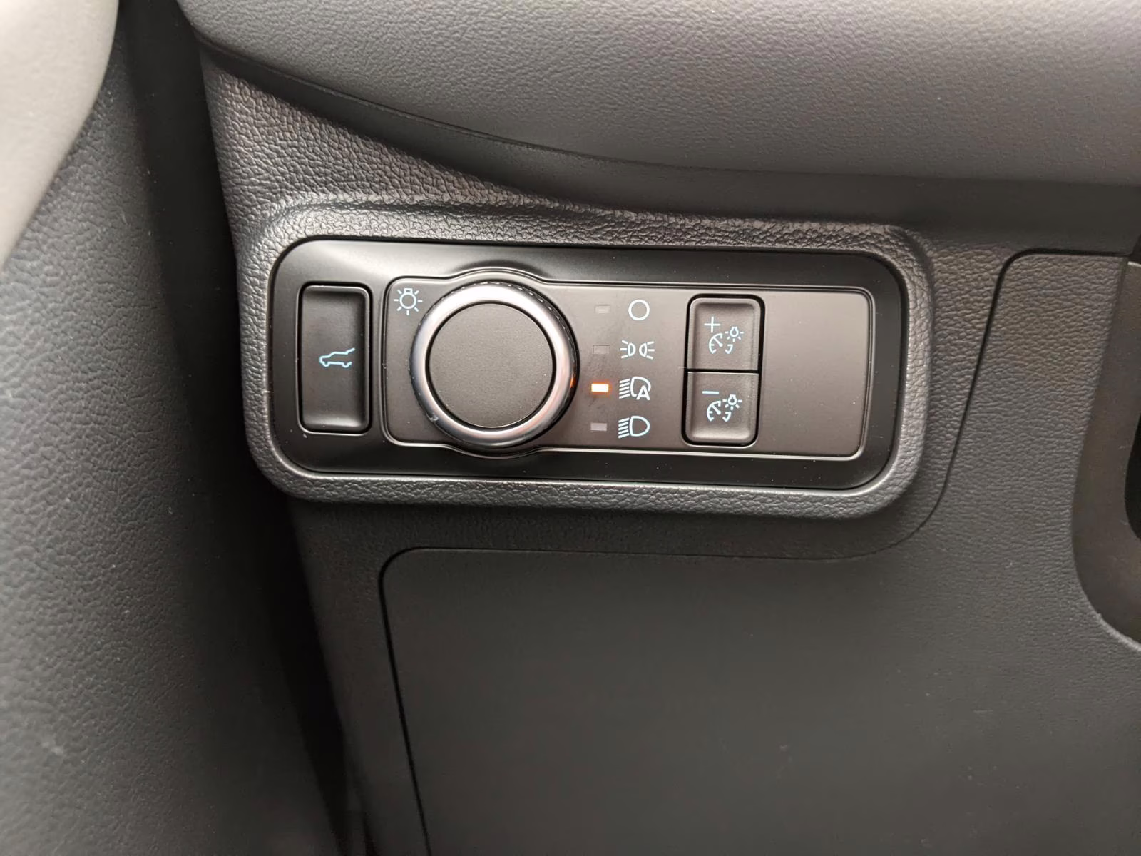 2026 Carbonized Gray Ford Explorer Active RWD SUV