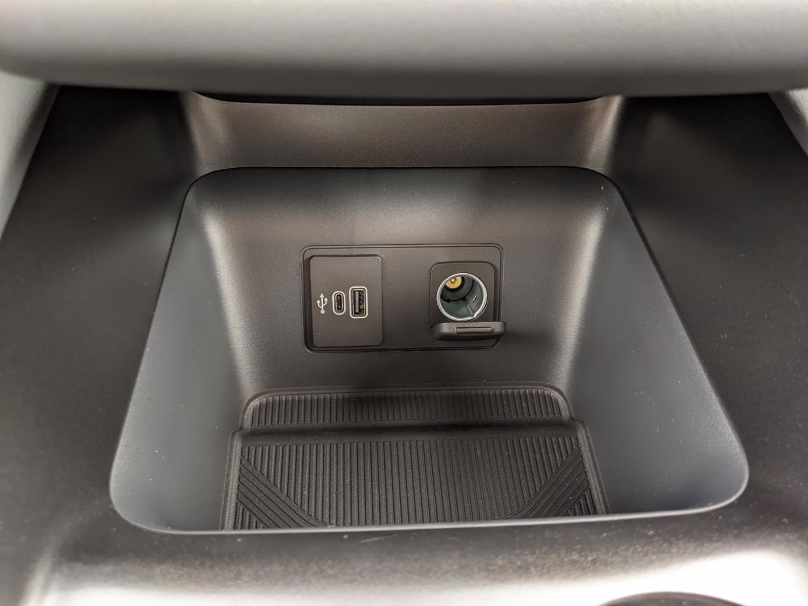 2026 Carbonized Gray Ford Explorer Active RWD SUV