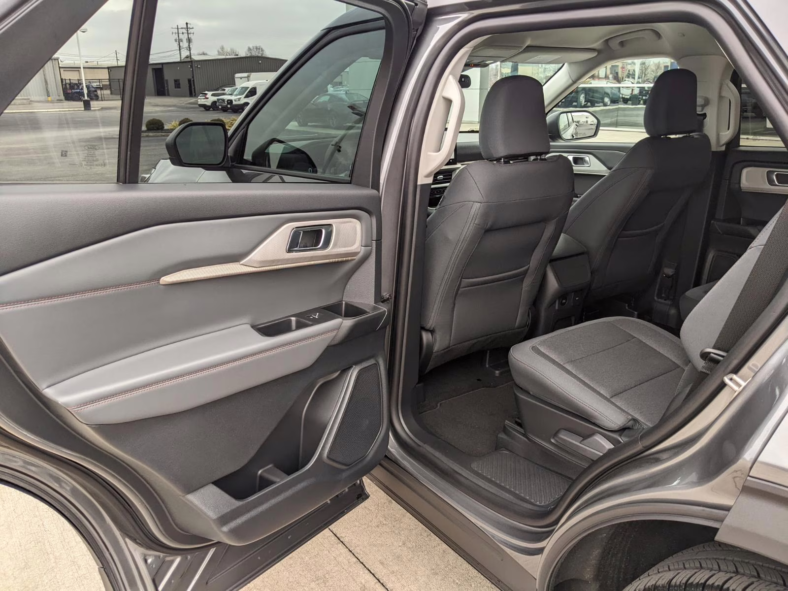 2026 Carbonized Gray Ford Explorer Active RWD SUV