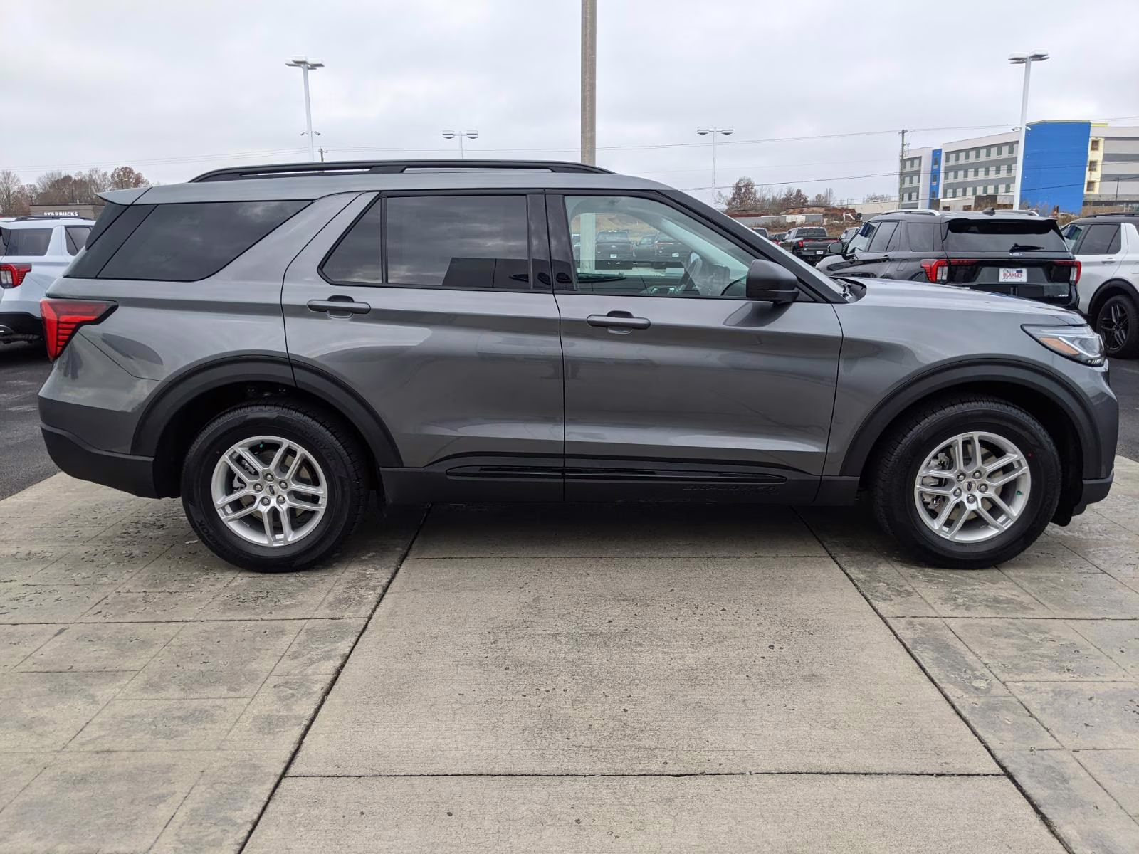 2026 Carbonized Gray Ford Explorer Active RWD SUV