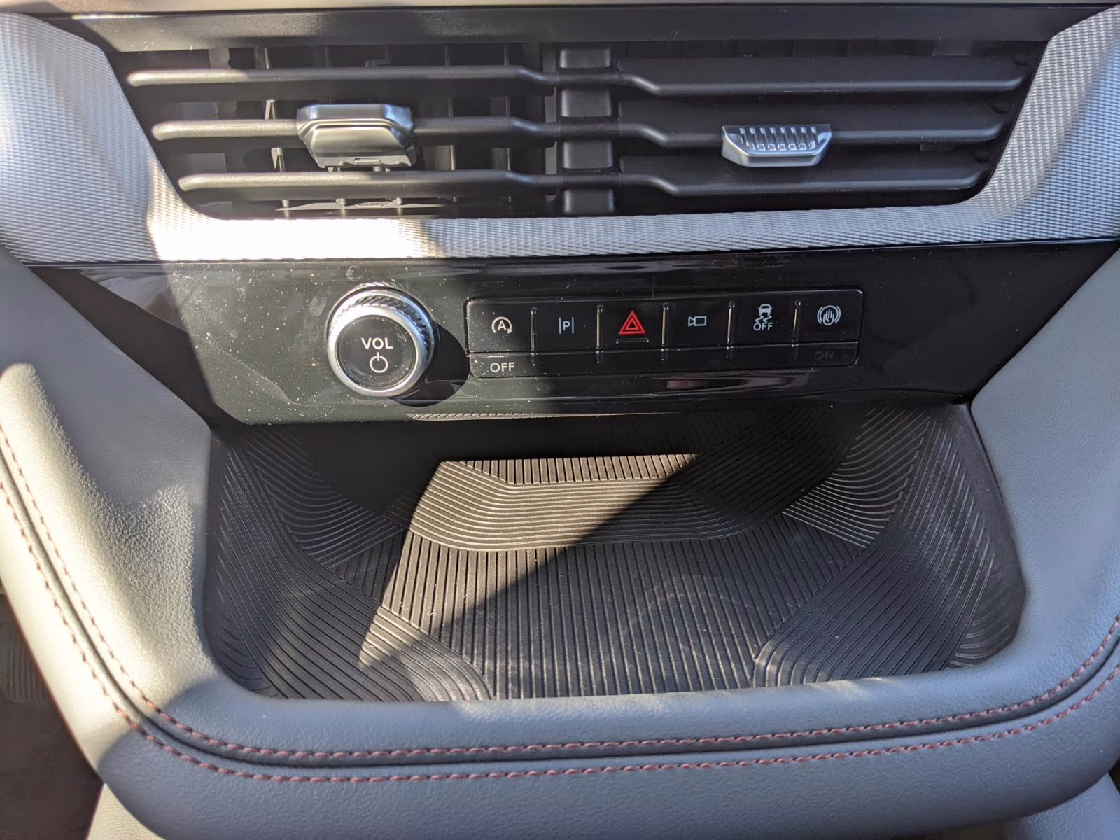 2026 Vapor Blue Metallic Ford Explorer Active 4X4 SUV