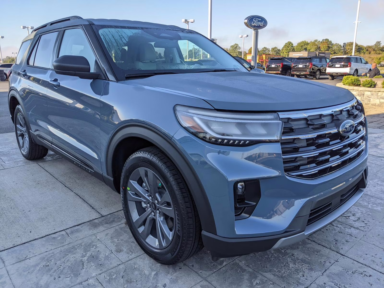2026 Vapor Blue Metallic Ford Explorer Active 4X4 SUV