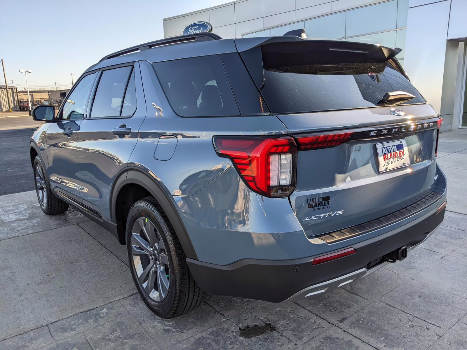 2026 Vapor Blue Metallic Ford Explorer Active 4X4 SUV