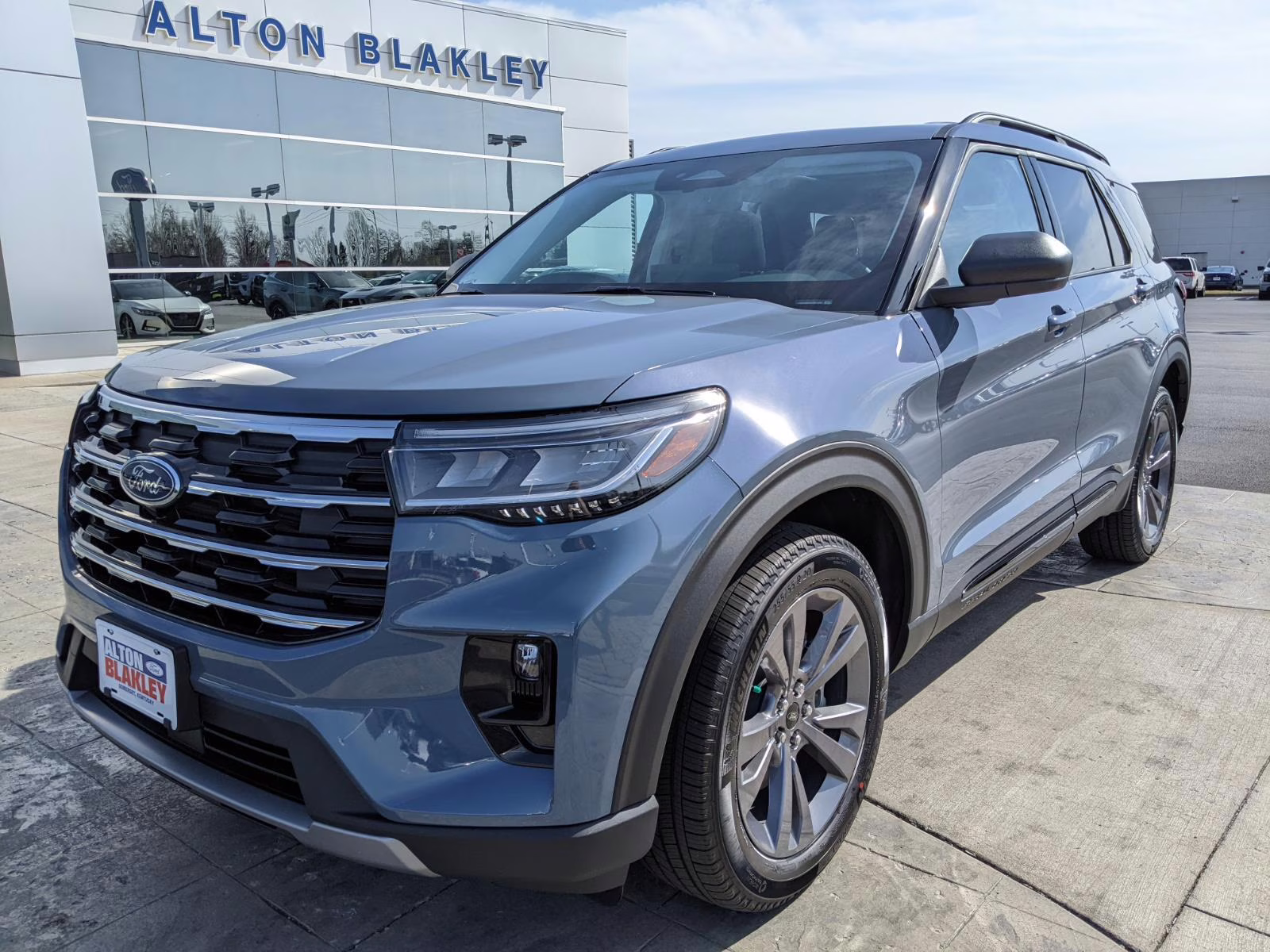 2026 Vapor Blue Ford Explorer Active 4X4 SUV
