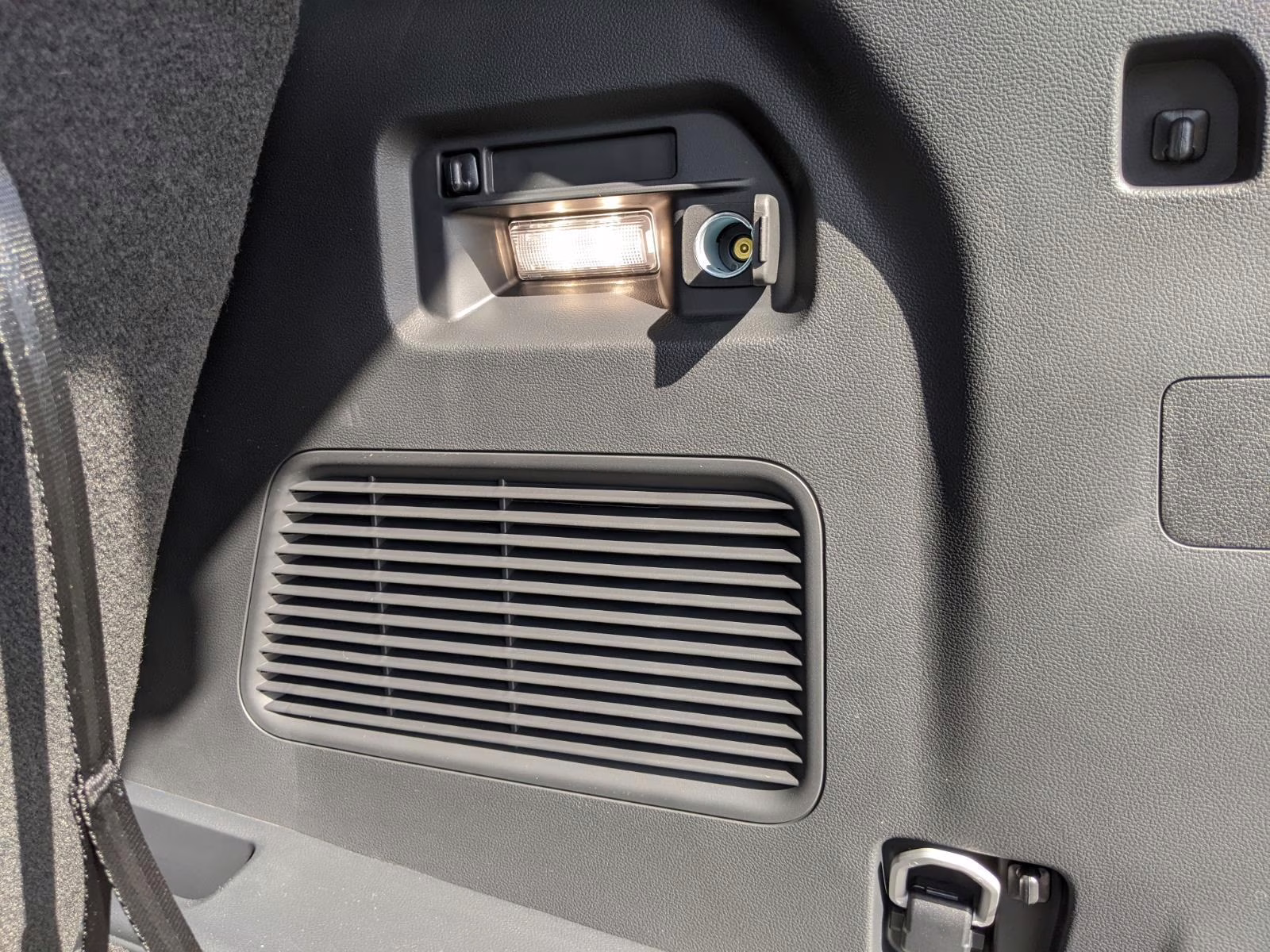 2026 Vapor Blue Ford Explorer Active 4X4 SUV
