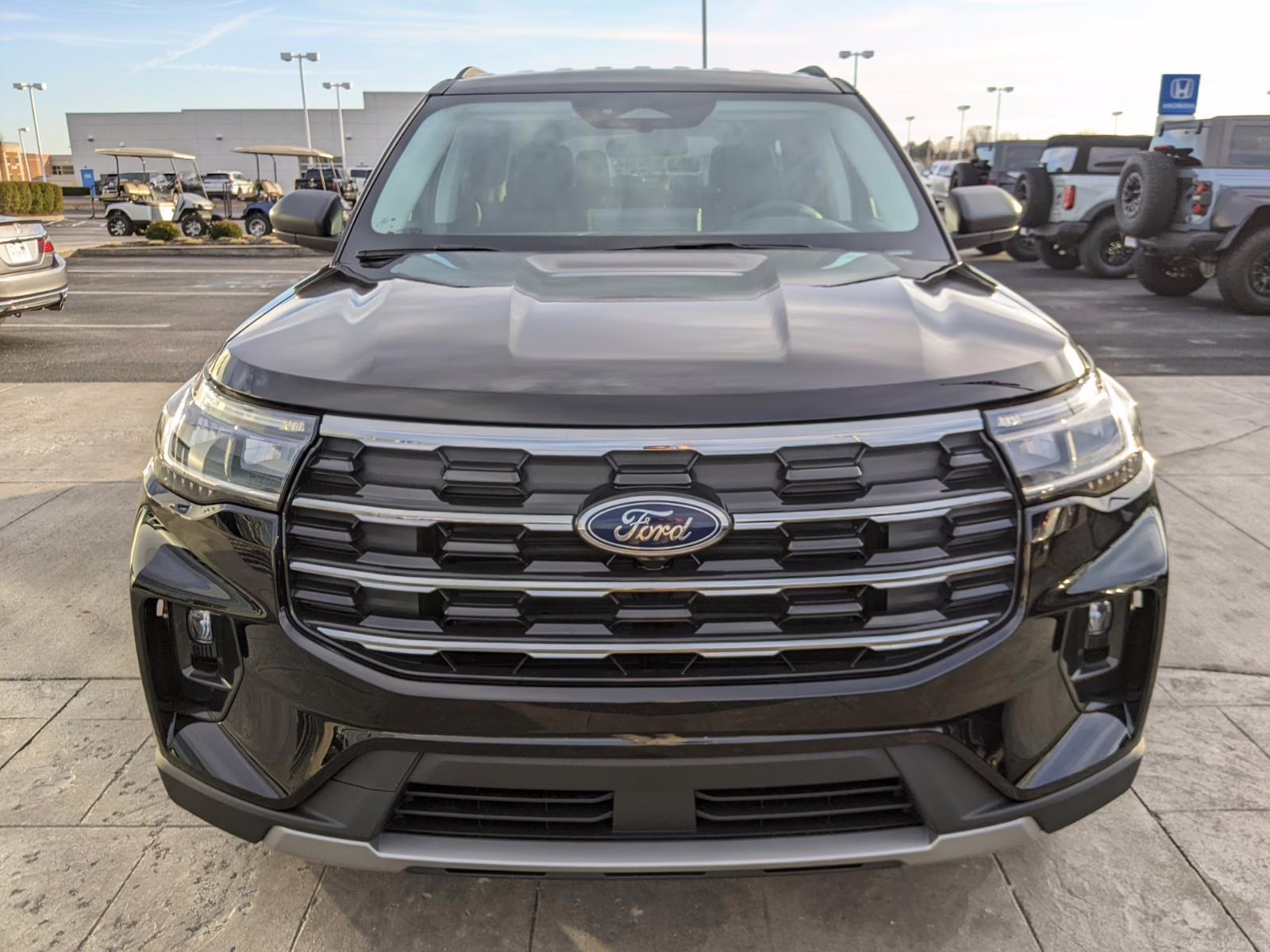 2026 Agate Black Metallic Ford Explorer Active w/200A Pkg 4X4 SUV